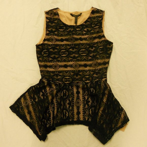 BCBGMaxAzria Lace Mini Dress XS NWT - Picture 1 of 4